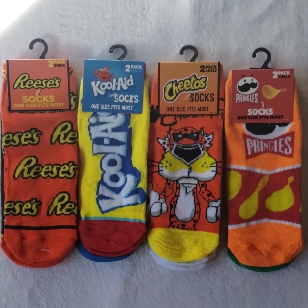 Reese's, Kool-Aid, Cheetos, Pringles Men's Socks Set